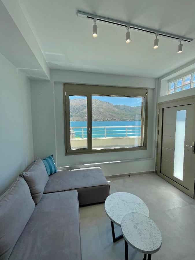 Ocean Views Plataria Exterior foto