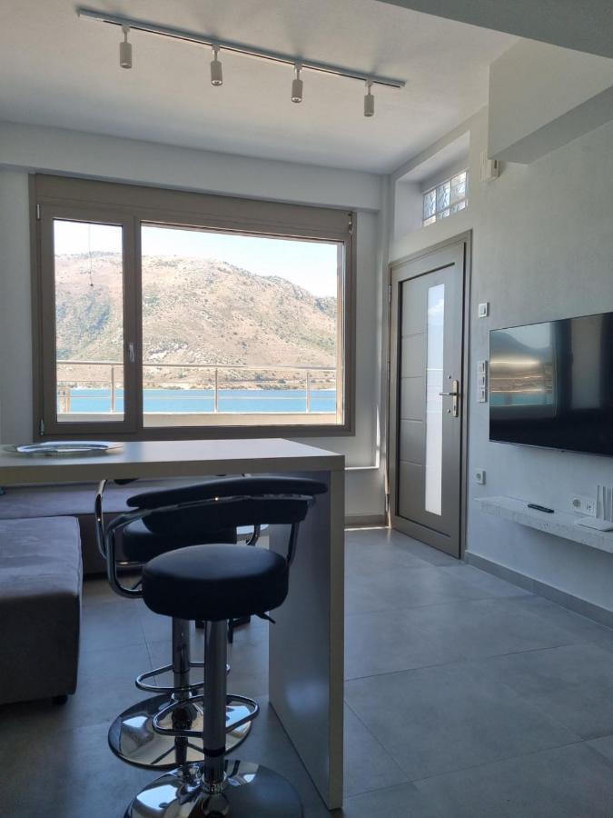 Ocean Views Plataria Exterior foto